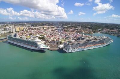 Guadeloupe port